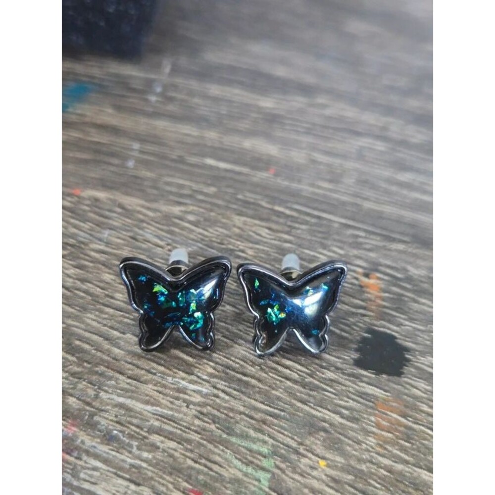 Butterfly earrings